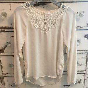 Xhilaration Semi-Sheer White Lace Blouse - M